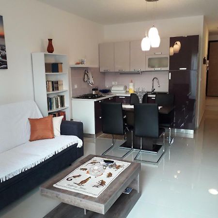Appgiulia Apartment Pula Exterior photo
